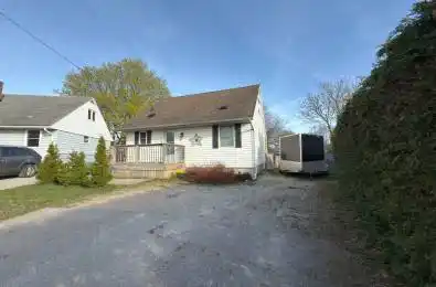 32 Regina Road Huron East Ontario N0M 1L0