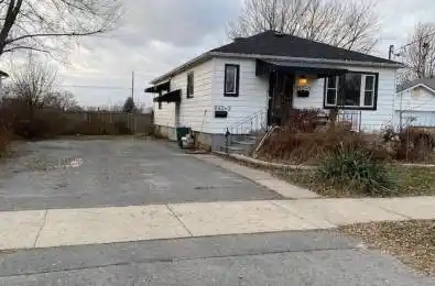 892 Victoria Street Unit# Lower Kingston Ontario K7K 4T8