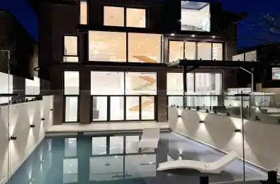 217 Richview Avenue Toronto C03 Ontario M5P 3G2