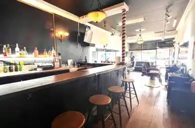 1612 Queen Street Toronto W01 Ontario M6R 1A8