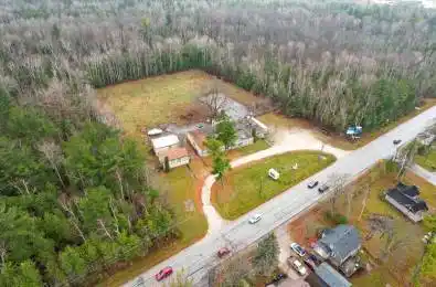 3267 Mosley Street Wasaga Beach Ontario L9Z 1V2