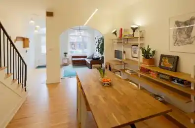 18 Afton Avenue Toronto C01 Ontario M6J 1R8