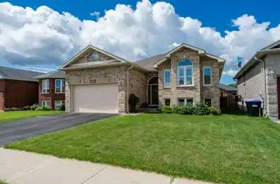 16 ST AMANT Road Penetanguishene Ontario L9M 0A1