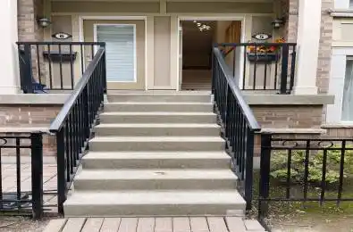 3120 Boxford Crescent Mississauga Ontario L5M 0X1