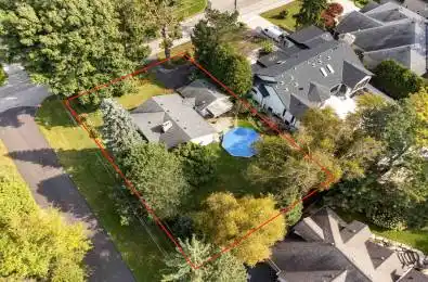 4 Thornwood Drive Hamilton Ontario L9G 1A4