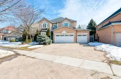 151 Village Gate Drive Markham Ontario L6C 1W5