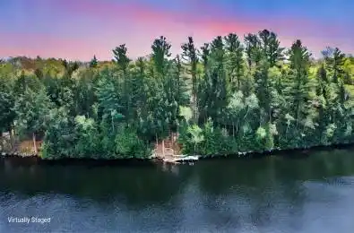 33 Houston Lane Seguin Ontario P2A 0B2
