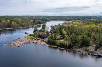 3 A20 Island The Archipelago Ontario P0G 1K0