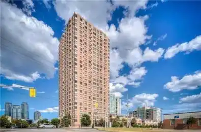 115 Omni Drive Unit# PH02 Toronto E09 Ontario M1P 5B4