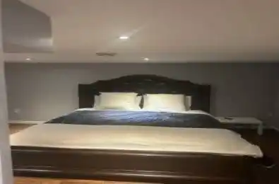 696 Lambshead Drive Burlington Ontario L7S 2E5