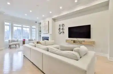 8 Rean Drive Unit# TH 10 Toronto C15 Ontario M2K 3B9