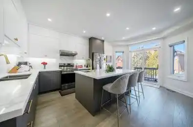 44 Bridlefield Lane Markham Ontario L6C 2B9