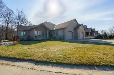 487 Petersen Avenue Strathroy-Caradoc Ontario N7G 4L5