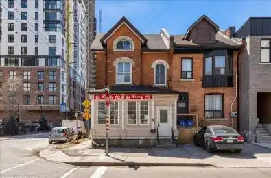 123 Market Street Hamilton Ontario L8R 1N7