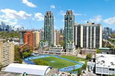 1486 Bathurst Street Unit# PH2 Toronto C03 Ontario M5P 3G9