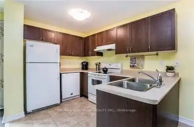 23 Admiral Crescent Essa Ontario L0M 1B4