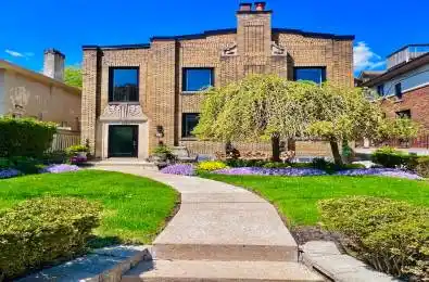 24 College View Avenue Toronto C03 Ontario M5P 1J4