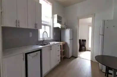 100 Palmerston Avenue Toronto C01 Ontario M6J 2J1