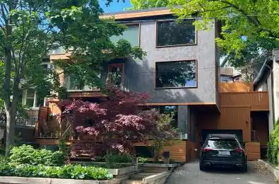 32 Regal Road Toronto C02 Ontario M6H 2J7