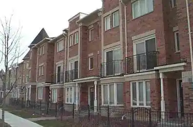 19 Rosebank Drive Unit# 106 Toronto E11 Ontario M1B 5Z2