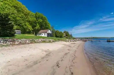 437 Champlain Road Penetanguishene Ontario L9M 1S5