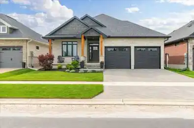 6 Elwood Street Strathroy-Caradoc Ontario N7G 0G5