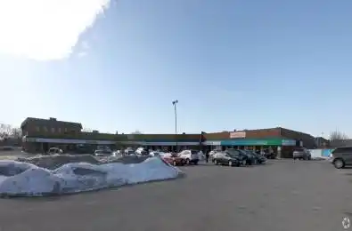 4490 Fairview Street Unit# D122 Burlington Ontario L7L 5P9