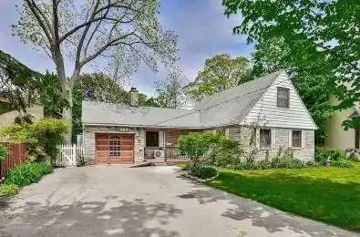 1327 Mineola Gardens Mississauga Ontario L5G 3Y5