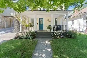 21 Johnston Street in Port Dalhousie