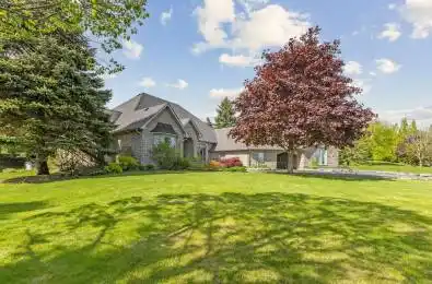 6 Fox Run Puslinch Ontario N1H 6H9