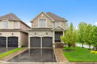 15 Glengowan Street Whitby Ontario L1R 2X2