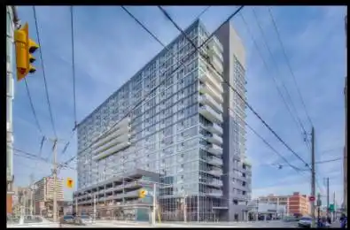 320 Richmond Street Unit# 1215 Toronto C08 Ontario M5A 1P9