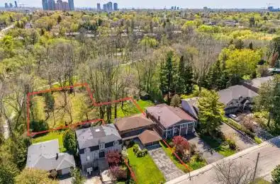 9 Wingrove Hill Toronto W08 Ontario M9B 2C3
