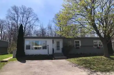 330 Wyldwood Lane Lambton Shores Ontario N0M 1T0