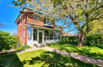 362 Silverthorn Avenue Toronto W03 Ontario M6M 3G8