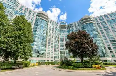 7825 Bayview Avenue Unit# 214 Markham Ontario L3T 7N2