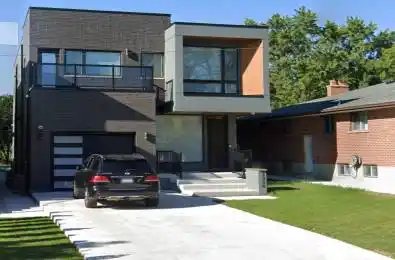 1356 Alexandra Avenue Mississauga Ontario L5E 2A6