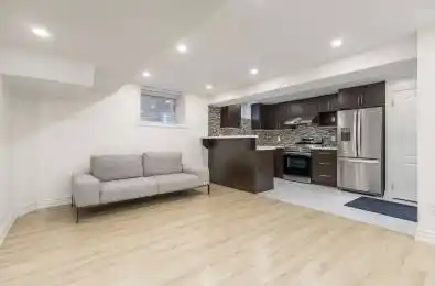 138 Alfred Paterson Drive Markham Ontario L6E 1L1