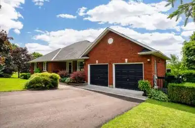 8 Sunrise Court Hamilton Township Ontario K9A 4J7