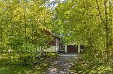 2 Manitou Crescent Tiny Ontario L9M 0C6