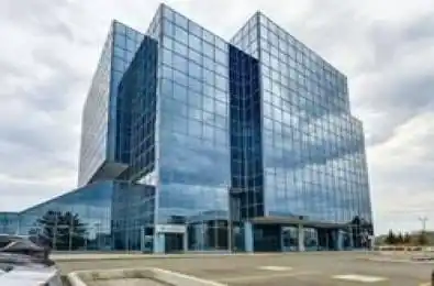 15 Wertheim Court Unit# 310 Richmond Hill Ontario L4B 3H7