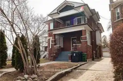56 Oakwood Avenue Toronto C02 Ontario M6H 2V6