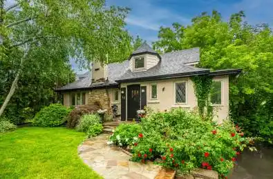 10 Burnhamthorpe Crescent Toronto W08 Ontario M9A 1G4