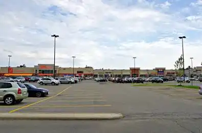 5651 Steeles Avenue Unit# 25A Toronto E07 Ontario M1V 5P6