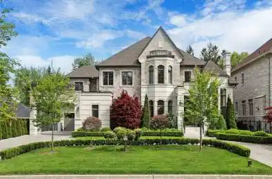 18 Denham Drive Richmond Hill Ontario L4C 6J1