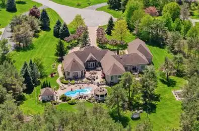 7 Sugarbush Lane Uxbridge Ontario L9P 2A1