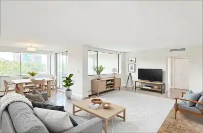 9 Deer Park Crescent Unit# 702 Toronto C02 Ontario M4V 2C4