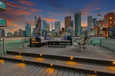112 George Street Unit# 902 Toronto C08 Ontario M5A 2M5