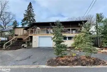Welcome to: 9 Prospect St., Parry Sound