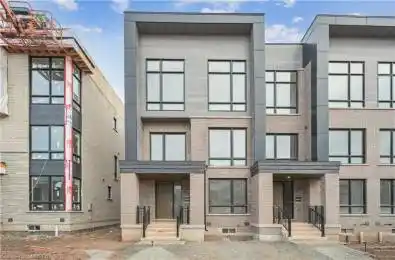 3083 MEADOWRIDGE Drive Oakville Ontario L6H 7Z5